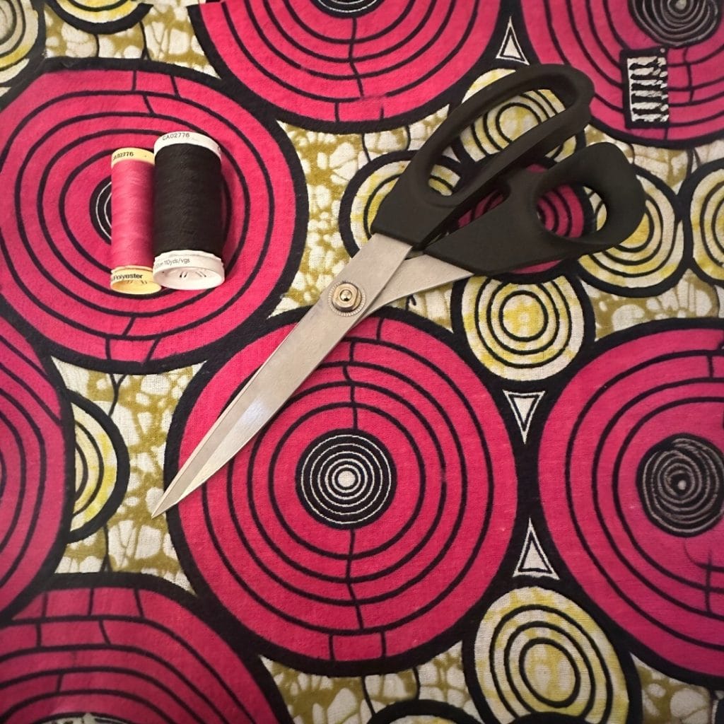 Tissu Wax pour cr&eacute;ation personnalis&eacute;e par Nizette