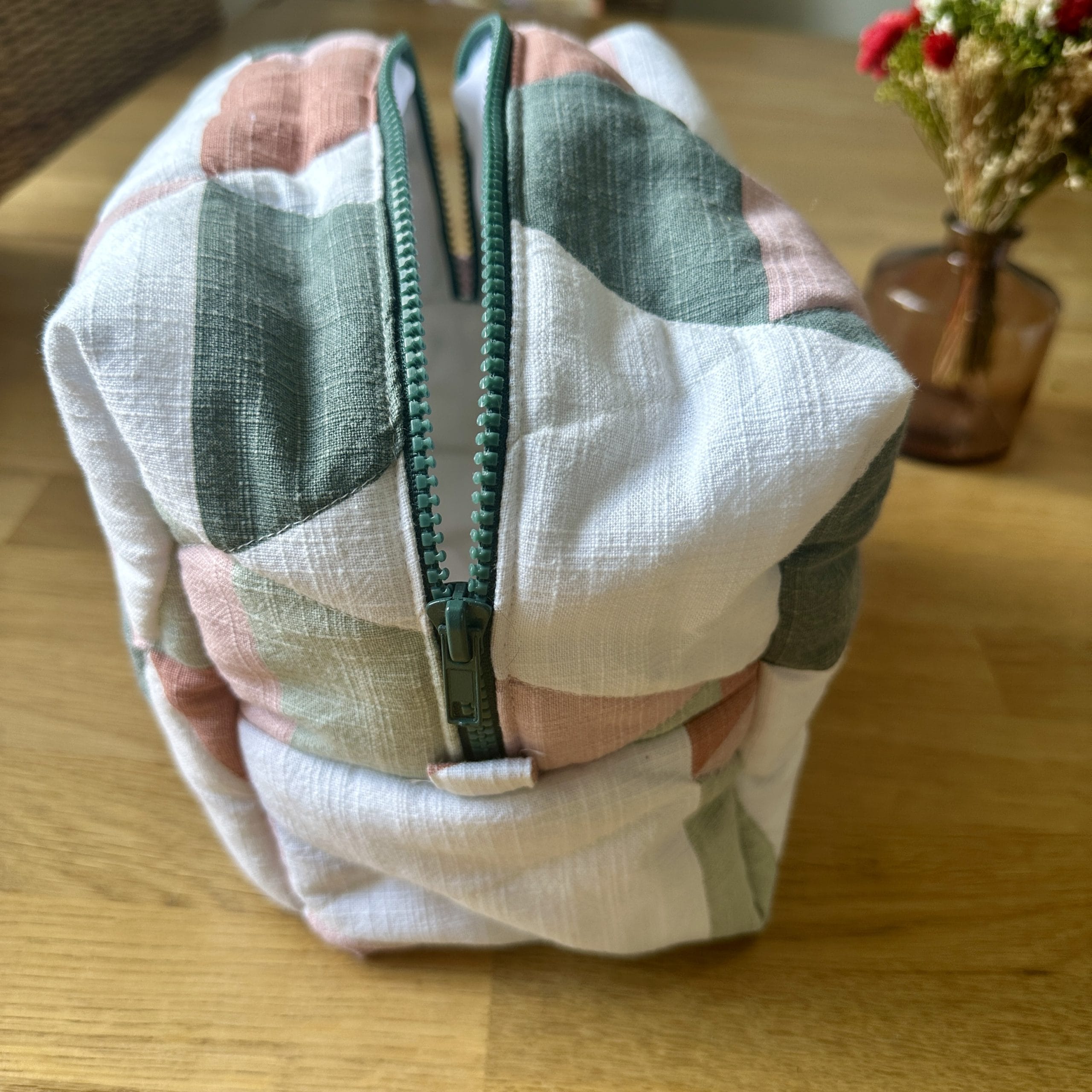 Trousse de toilette Nelson - Triangles
