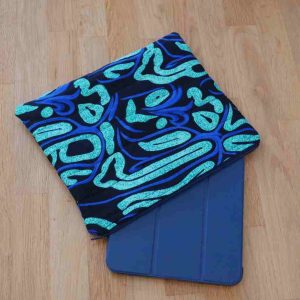 POC-TAB-001 - Pochette Tablette - Wax bleu