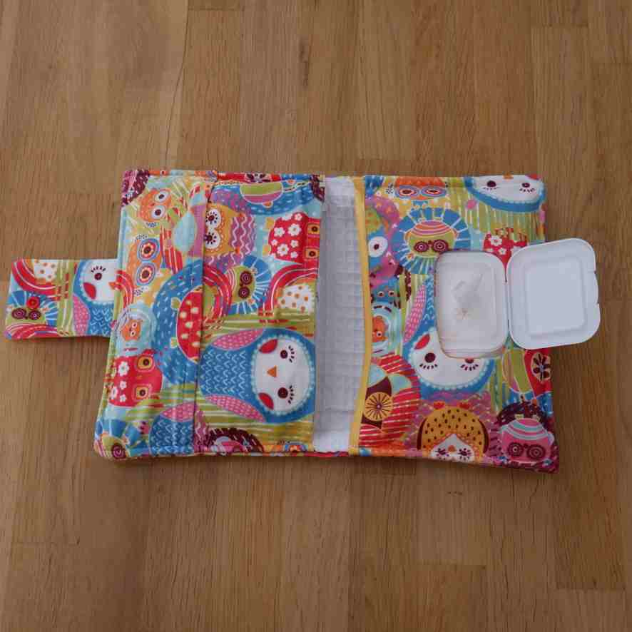 Pochette nomade Hibou, création artisanale de Nizette