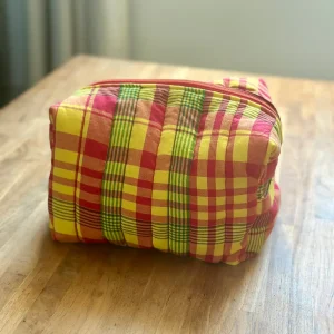 Retrouvez la Trousse de toilette Nelson - Taille XL - Madras, création de Nizette, couturière en Essonne